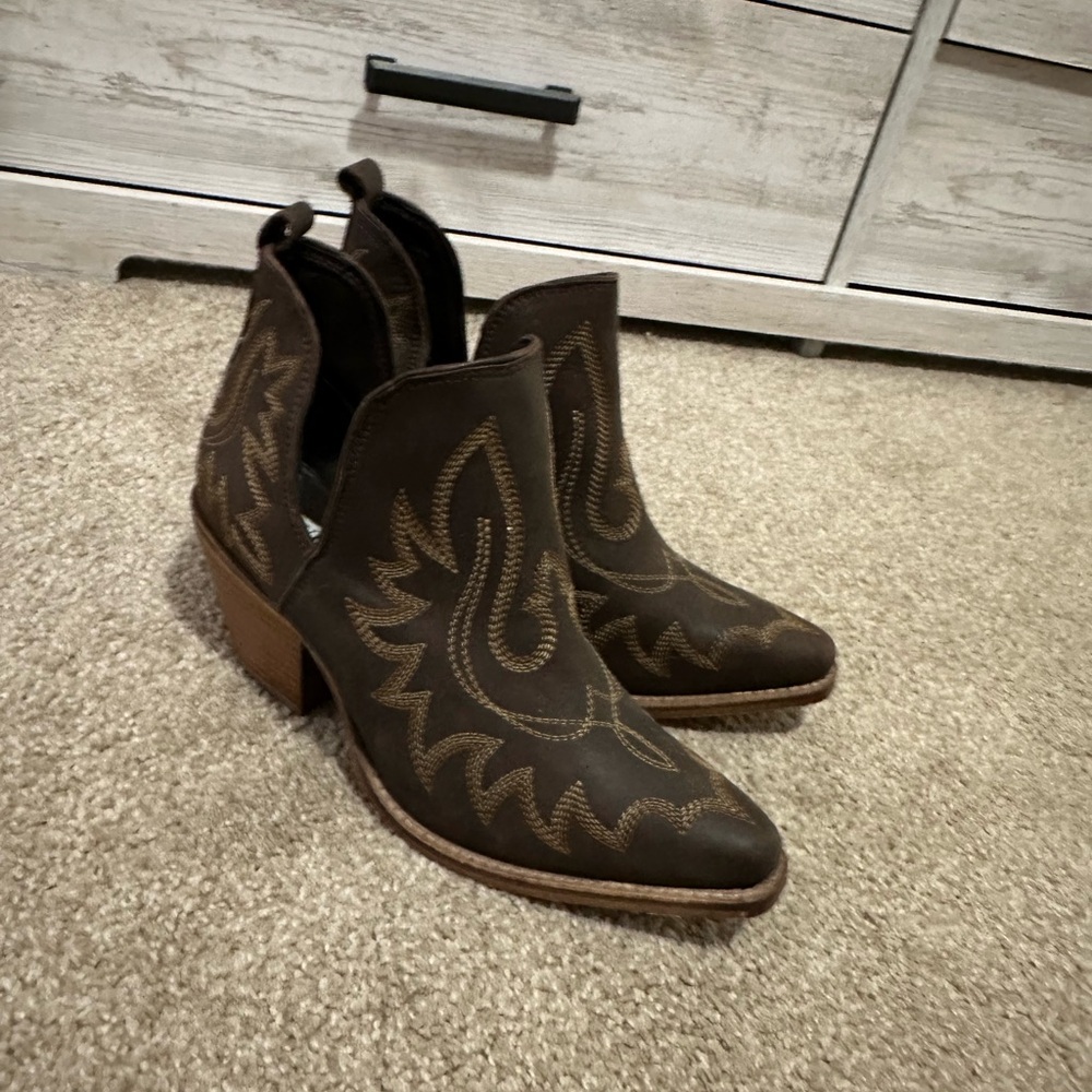 Myra Leather Booties